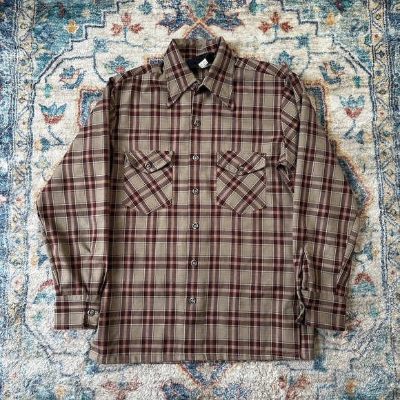 Vintage 1970s Day’s Plaid Flannel Button-up Shirt Large - Picture 1 of 4